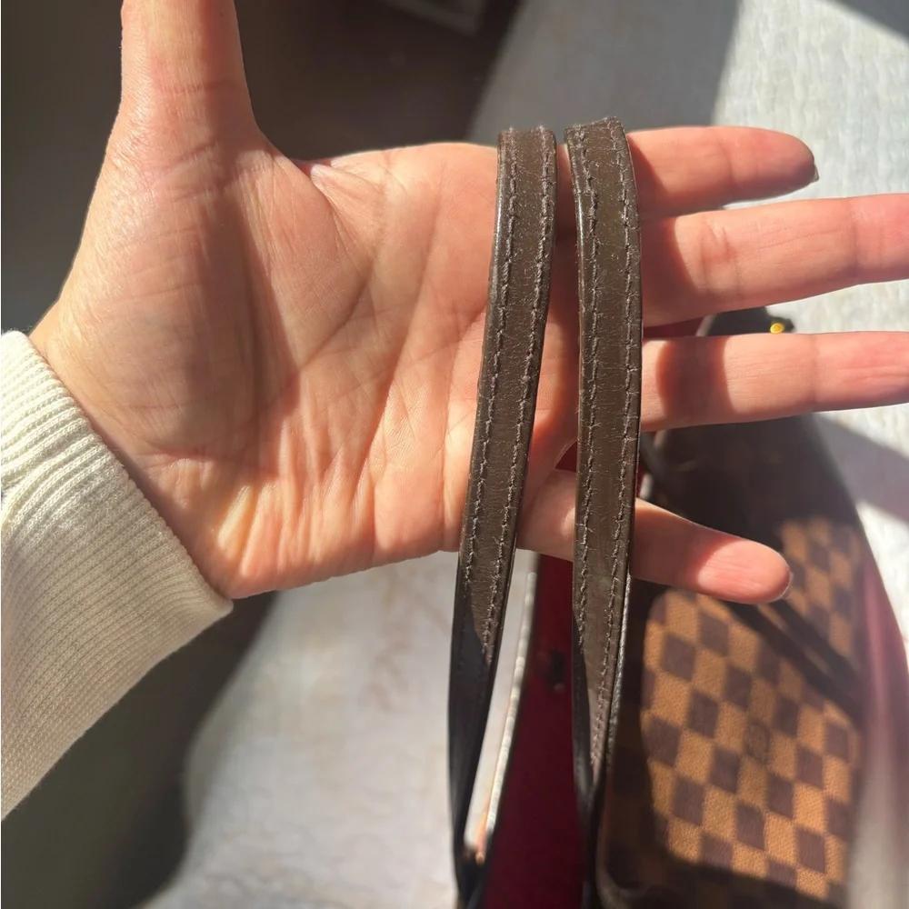 Louis Vuitton Damier Ebene MM Tote with Red Interior - Picture 5 of 14
